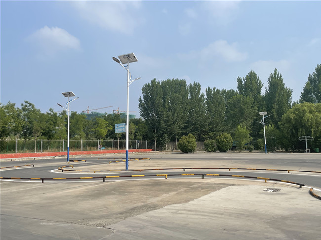 梁山駕校風(fēng)采